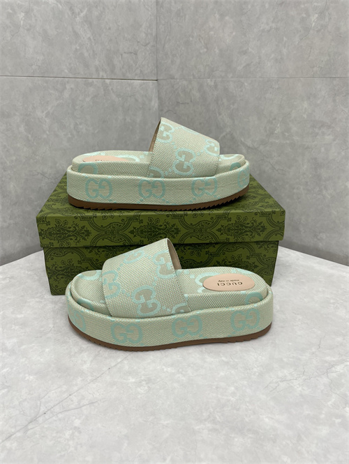 Gucci Sandal(2)-M-898