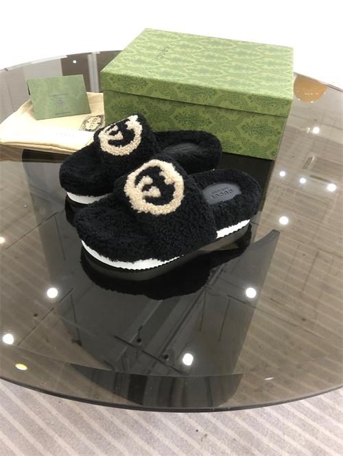 Gucci Sandal(AAA)-W-141