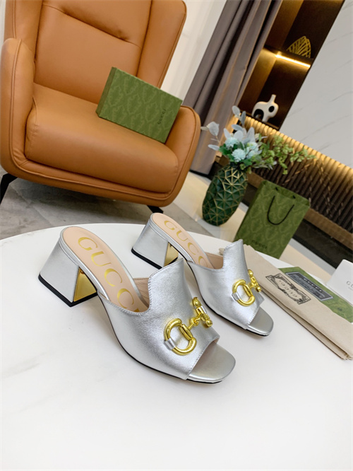 Gucci Sandal(AAA)-W-204