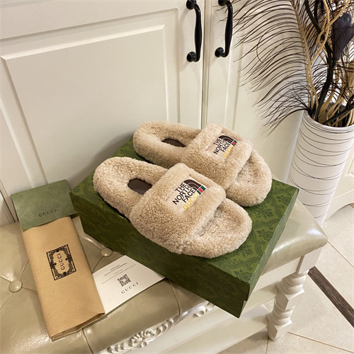 Gucci Sandal(AAA)-W-329