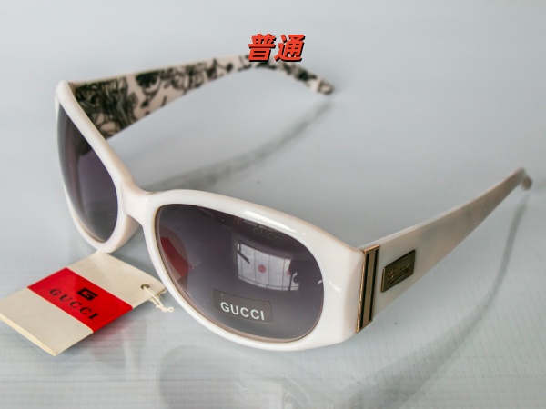 GUCCI-Sunglass-0132