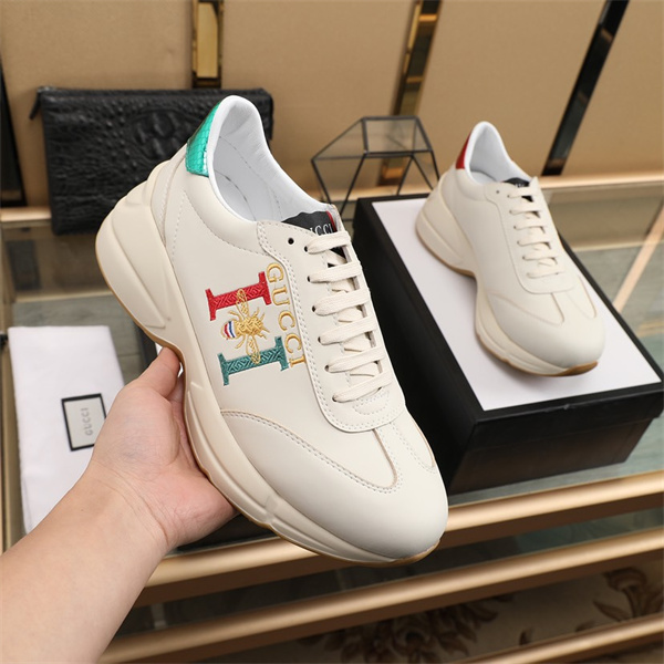 Gucci Clunky Sneaker-113