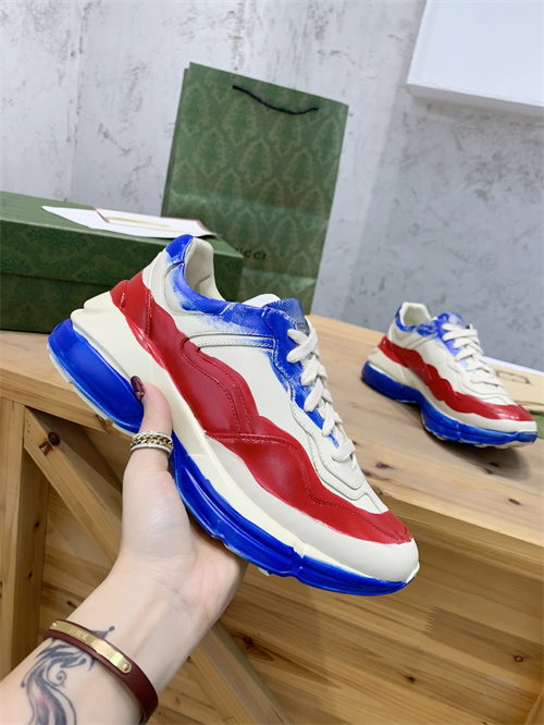 Gucci Clunky Sneaker-192