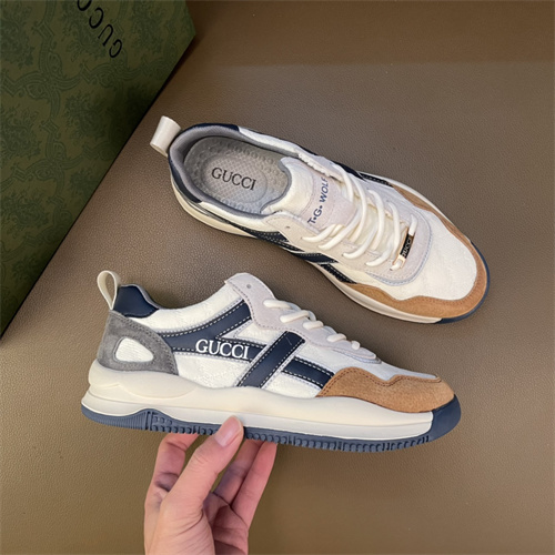 Gucci Clunky Sneaker-301