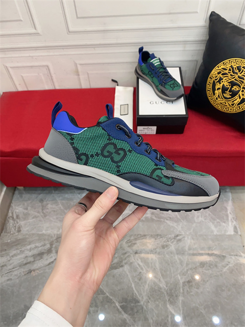 Gucci Clunky Sneaker-316