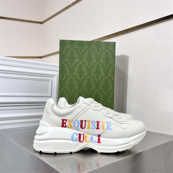 Gucci Clunky Sneaker-353