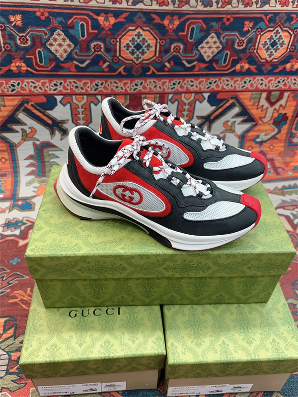 Gucci Clunky Sneaker-0440