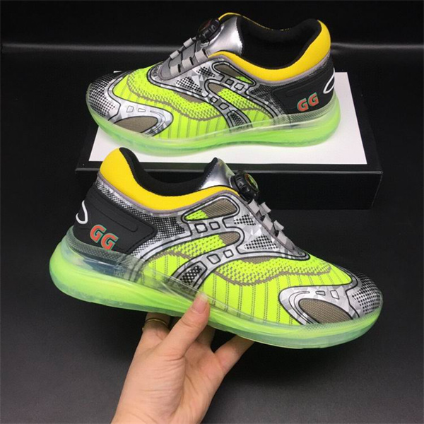 Gucci Clunky Sneaker-050