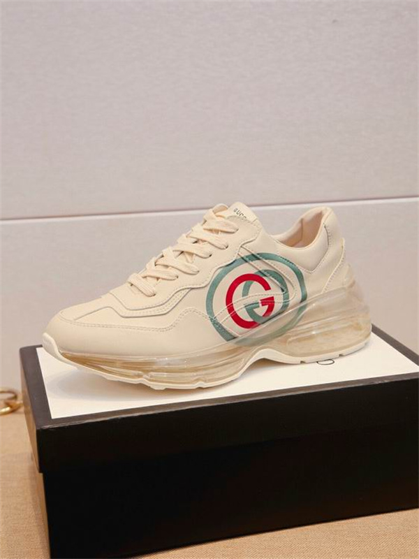 Gucci Clunky Sneaker-061