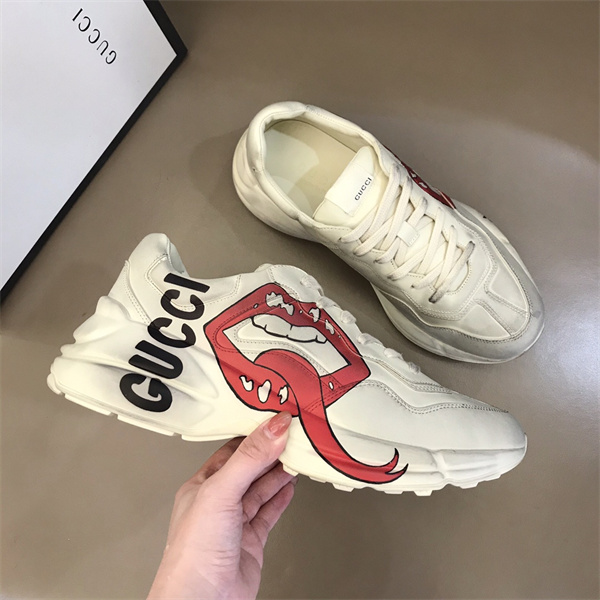 Gucci Clunky Sneaker-007