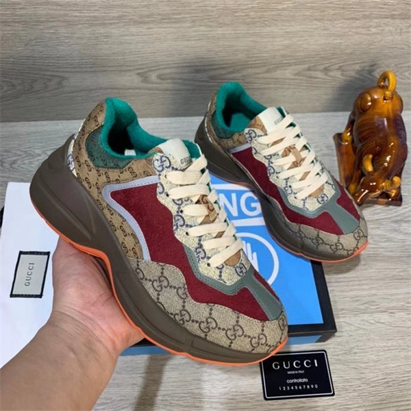 Gucci Clunky Sneaker-009