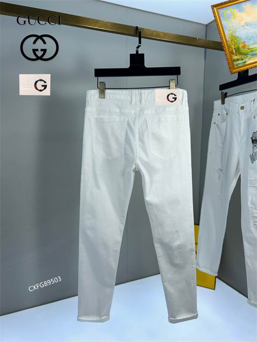 Gucci Jeans-M-042