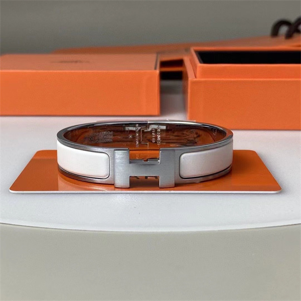 Hermes Bangle-130