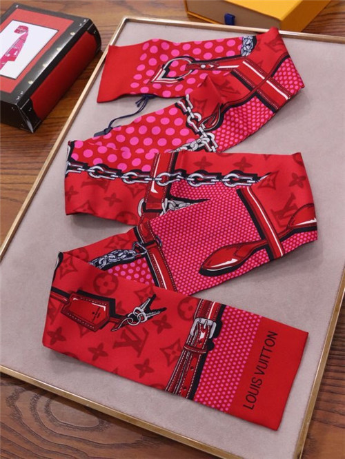 LV-Silk Scarf-016