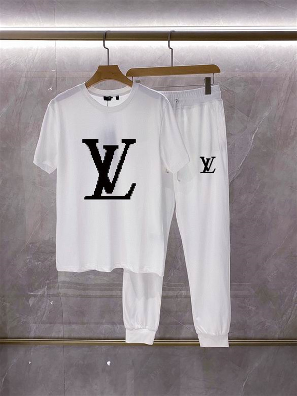 LV T-shirt(Suits)-026