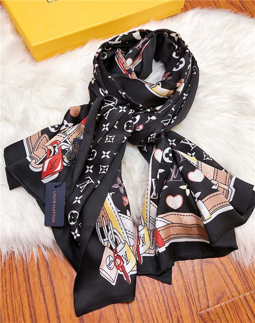 LV-Silk Scarf-025