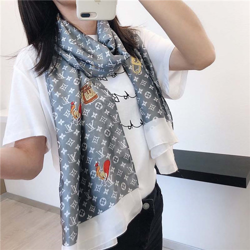 LV-Silk Scarf-030