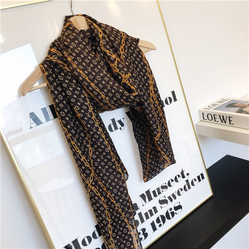 LV-Silk Scarf-032