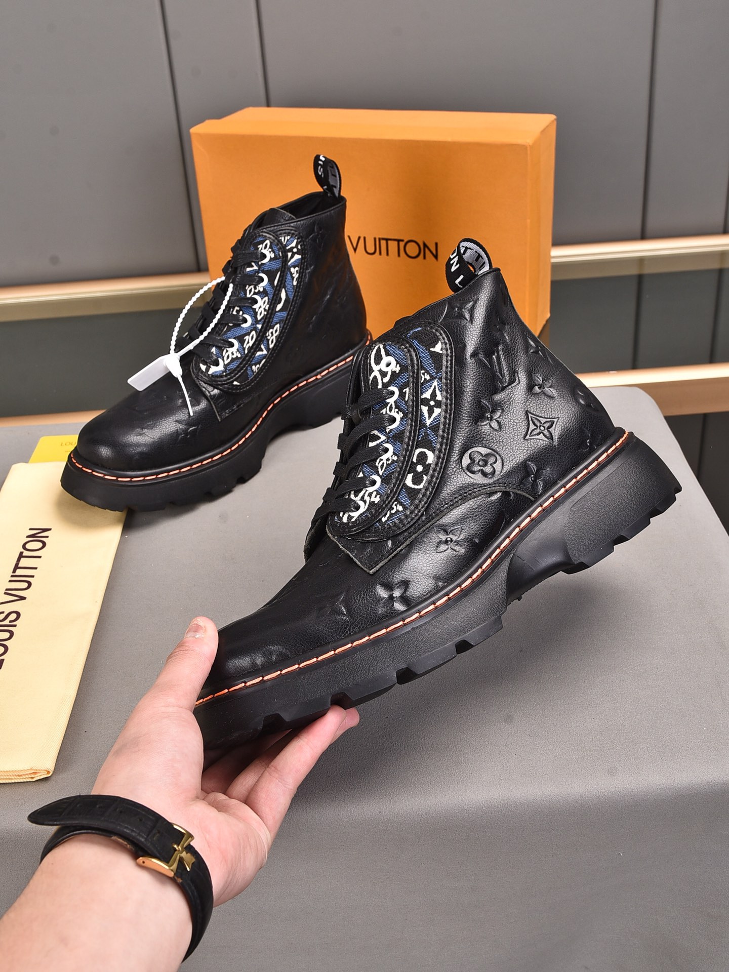 LV(High)Shoes-M-0329