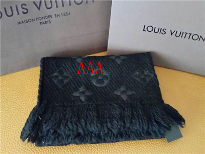 LV-Shawl-228