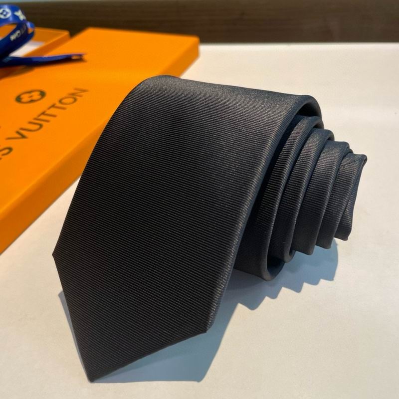 Lv-Tie-0102