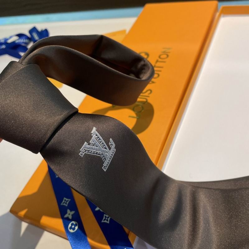 Lv-Tie-0129