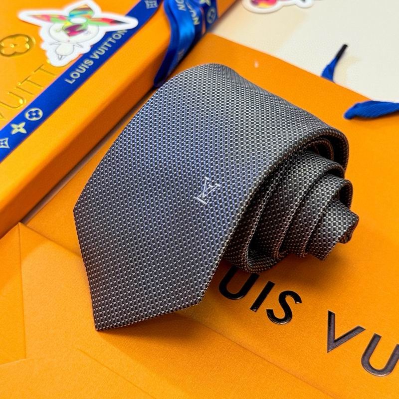 Lv-Tie-0222