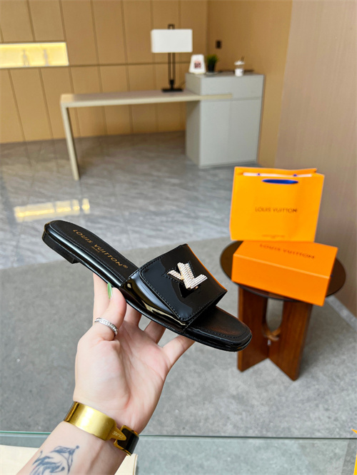LV Sandal-W-597