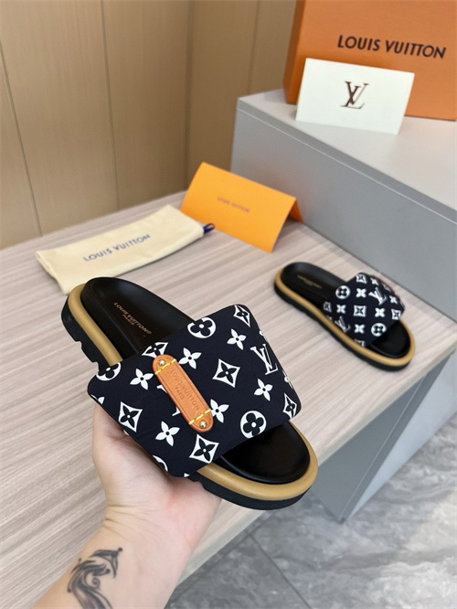 LV Sandal-W-0811