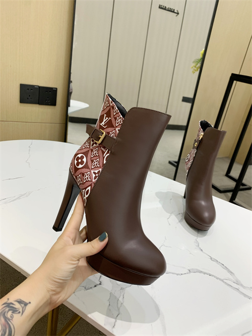 LV Boots(AAA)-116