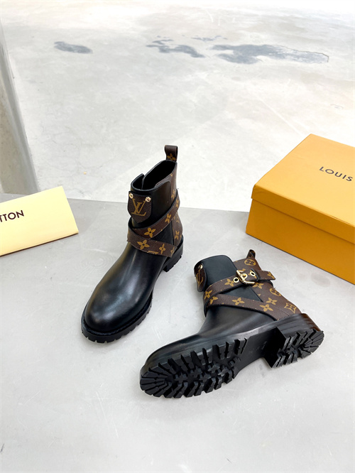LV Boots(AAA)-165