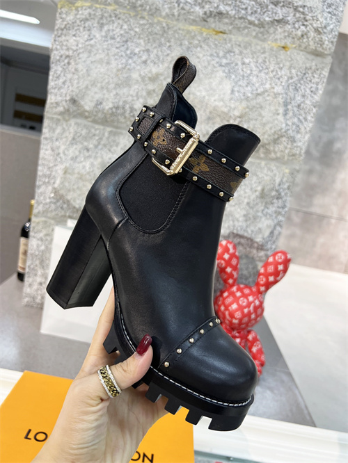 LV Boots(AAA)-169