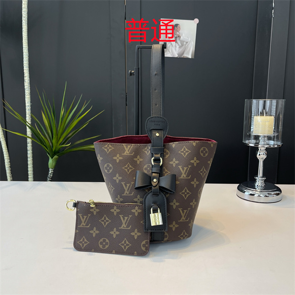 LV small bag-1177