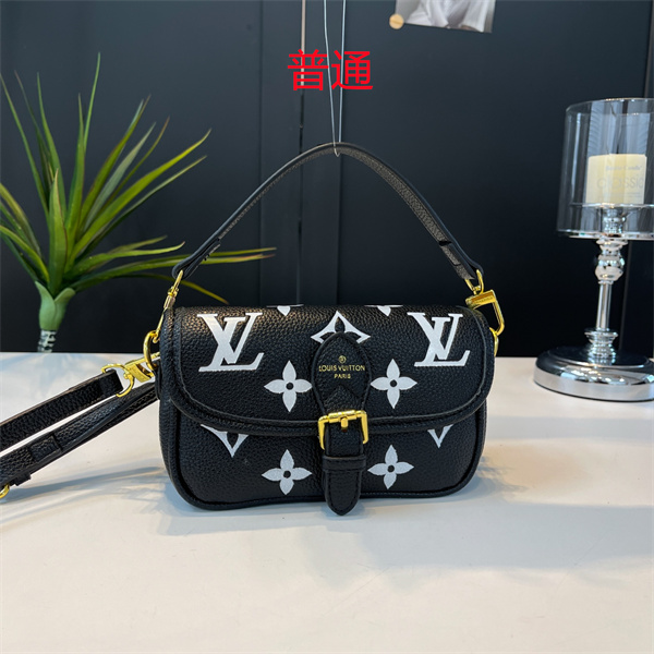 LV small bag-1318