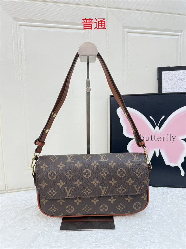 LV small bag-1419