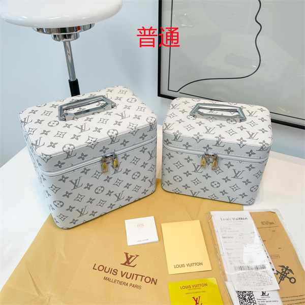 LV small bag-2111