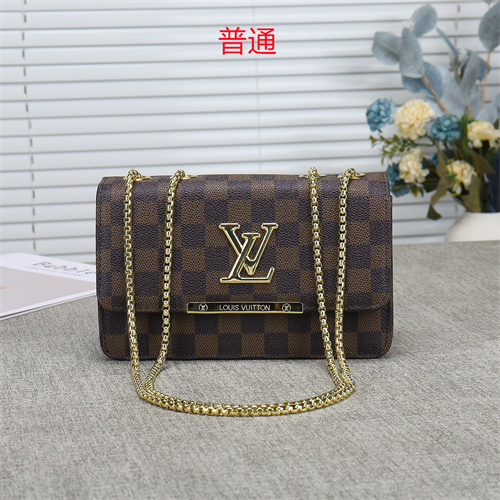 LV small bag-0369
