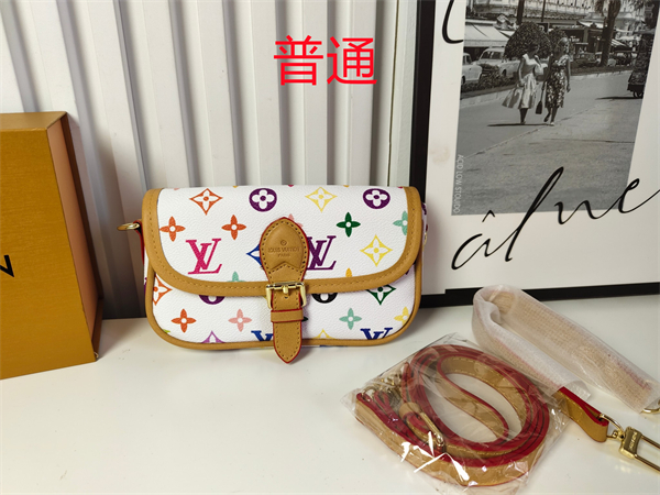 LV small bag-0736