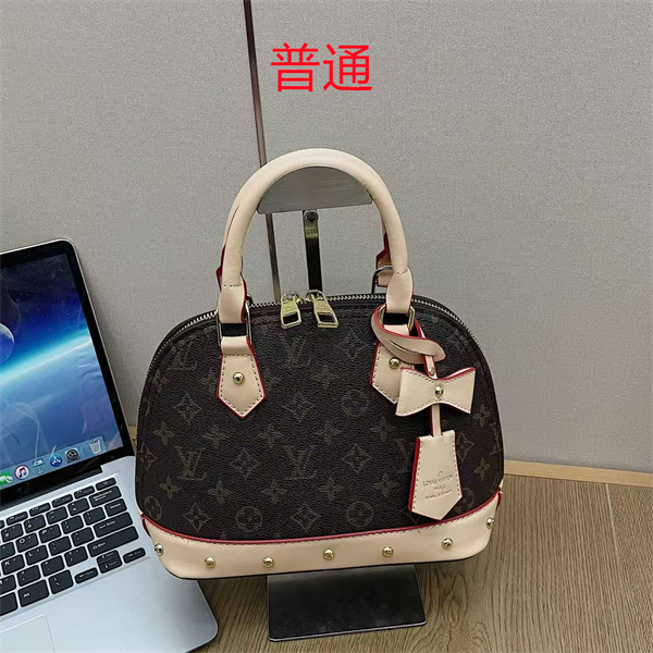 LV small bag-0760