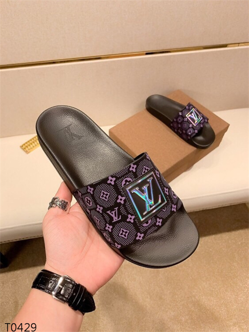 LV Sandal-M-108