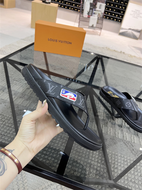 LV Sandal-M(2)-239