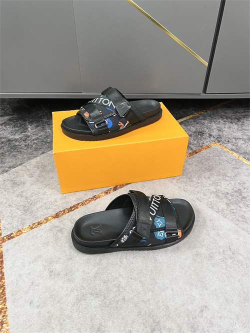 LV Sandal-M(2)-477
