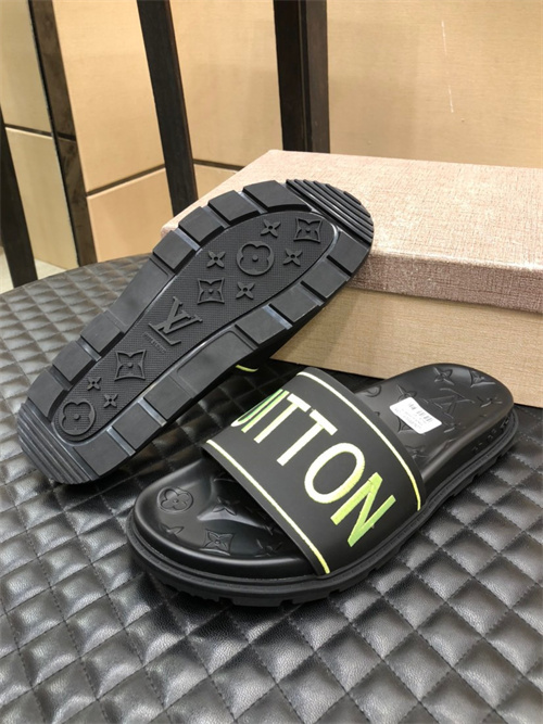 LV Sandal-M(2)-554