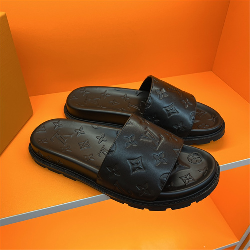 LV Sandal-M-877
