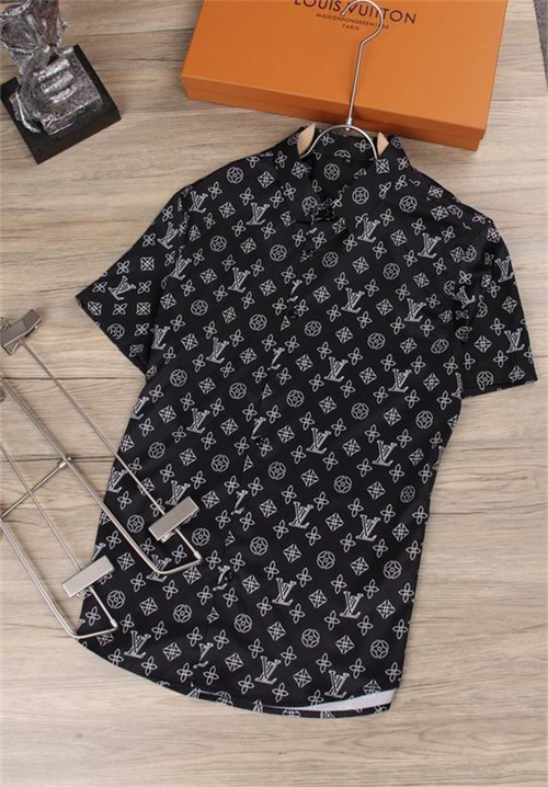LV short shirt-M-057