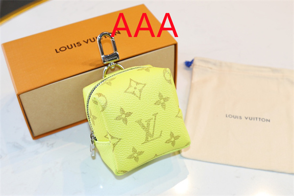 LV Key chain-082