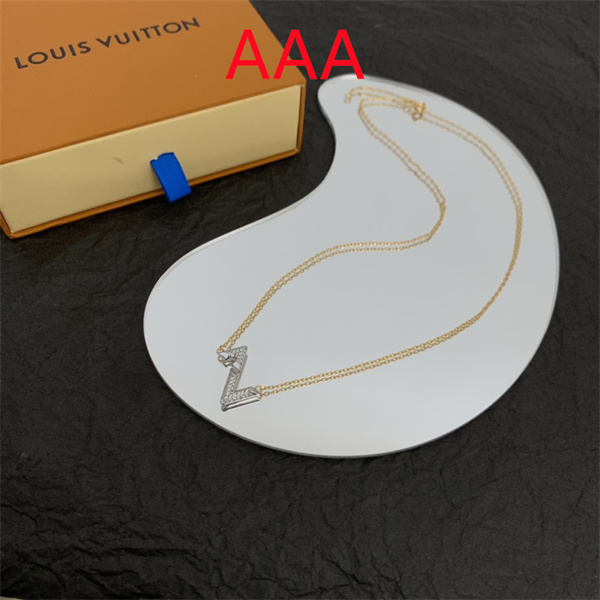 LV Necklace-102