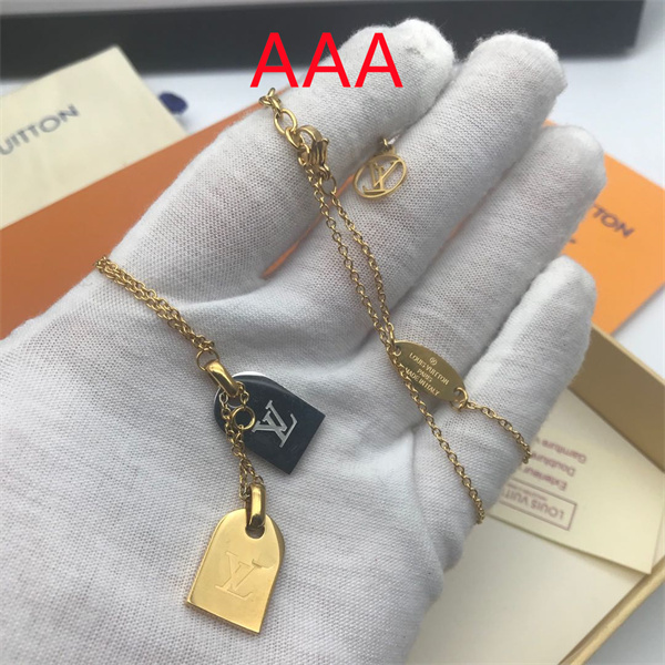 LV Necklace-003