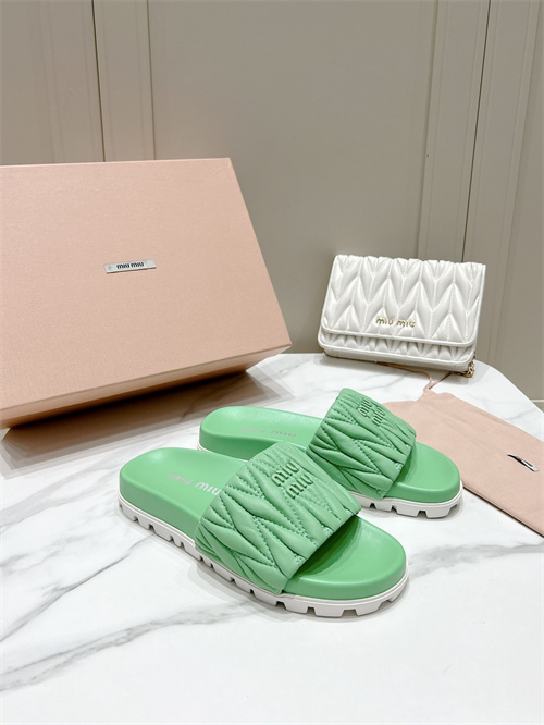 Miu Miu Slipper-W-0023