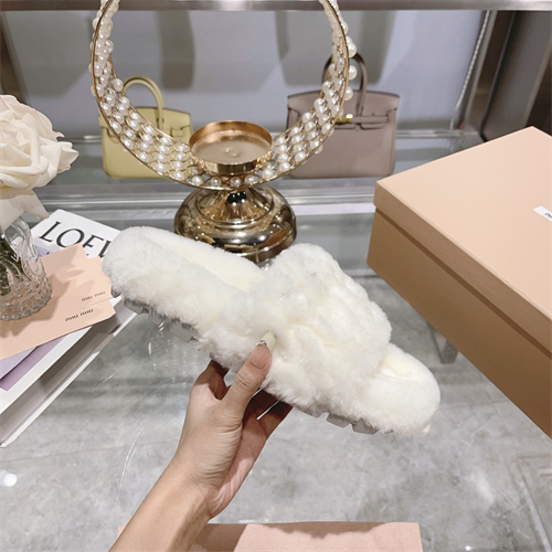 Miu Miu Slipper-W-0040